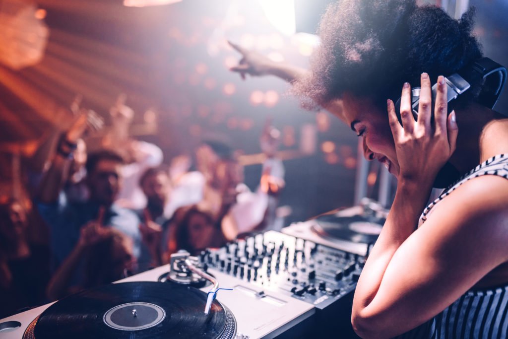 Top DJ Equipment Every Corporate Event DJ Should Have